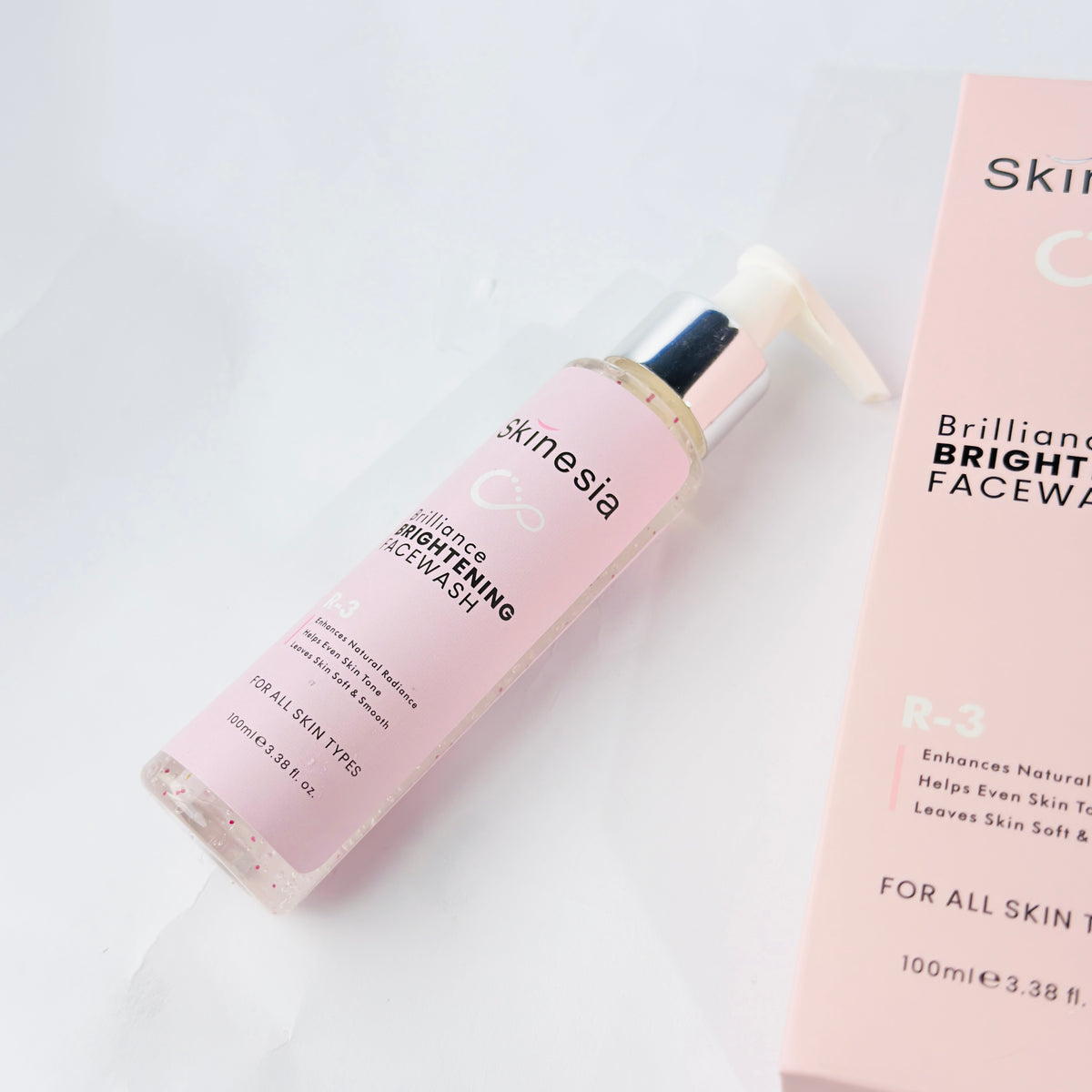 Skinesia Brilliance Brightening Face Wash